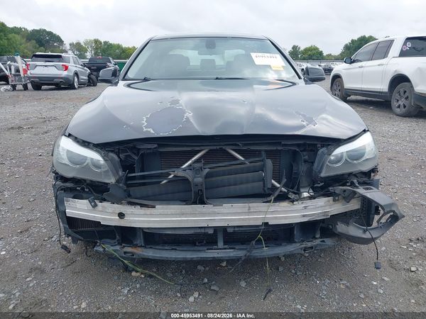 2012 BMW 528I — I6