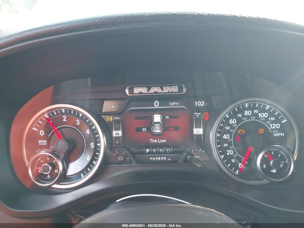 2022 RAM 1500 BIG HORN  4X4 6'4 BOX — I7