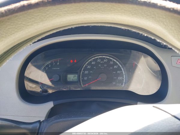 2012 TOYOTA SIENNA LE V6 8 PASSENGER — I7