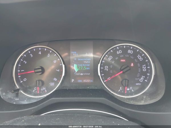 2020 TOYOTA RAV4 LE — I7