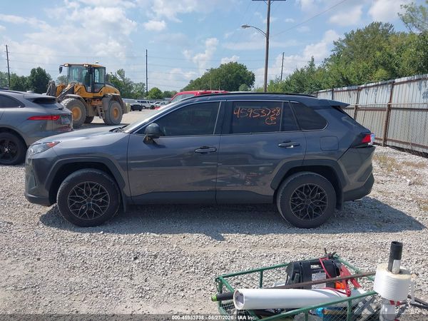 2020 TOYOTA RAV4 LE — I117