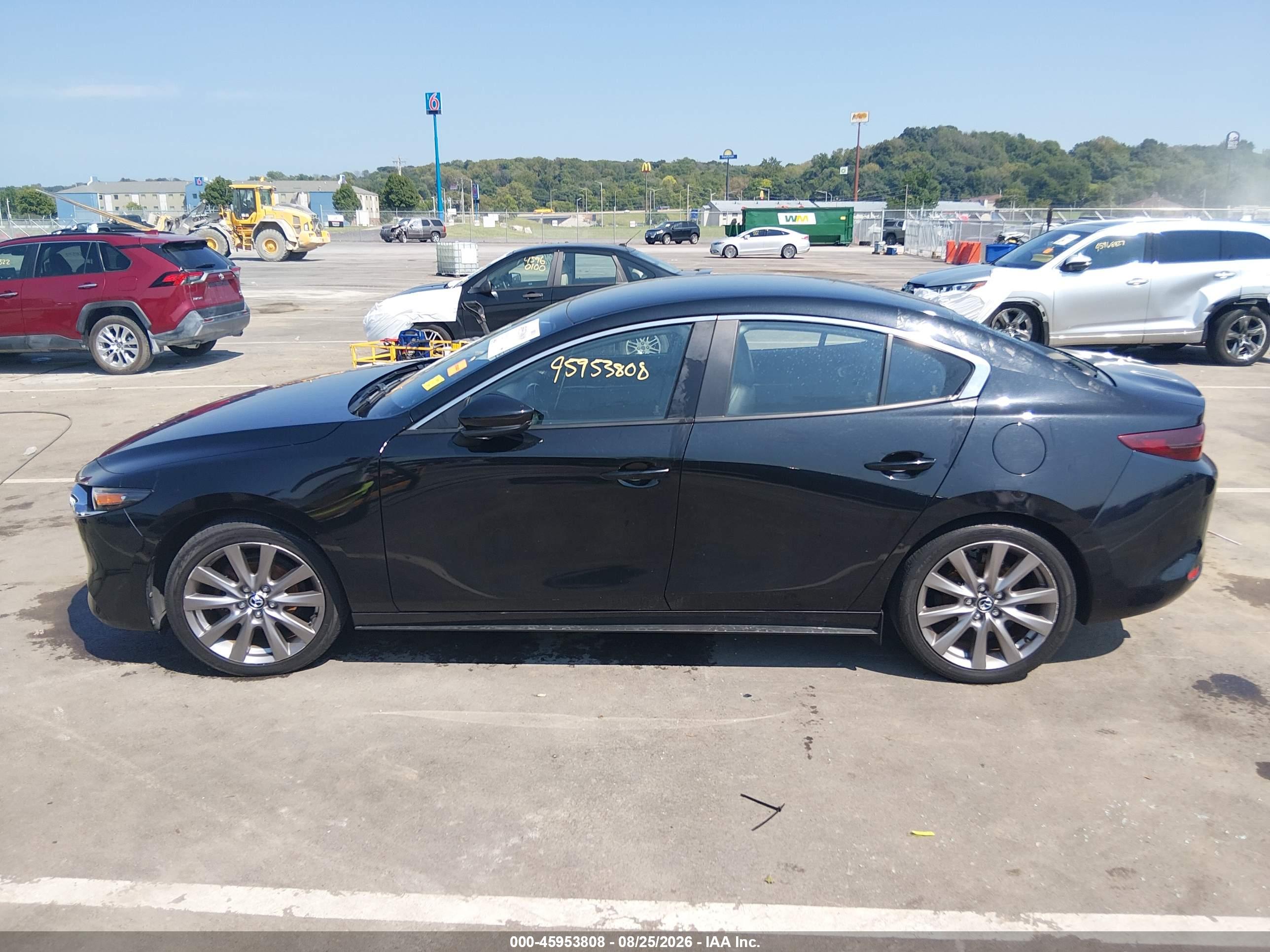 2021 MAZDA MAZDA3 SELECT