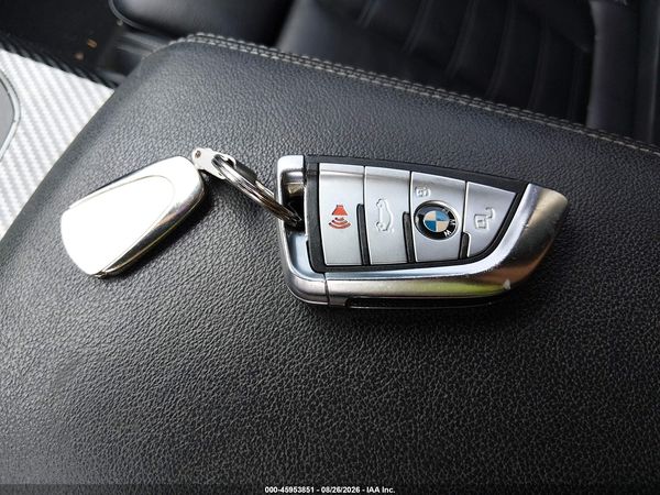 2020 BMW 330I XDRIVE — I11