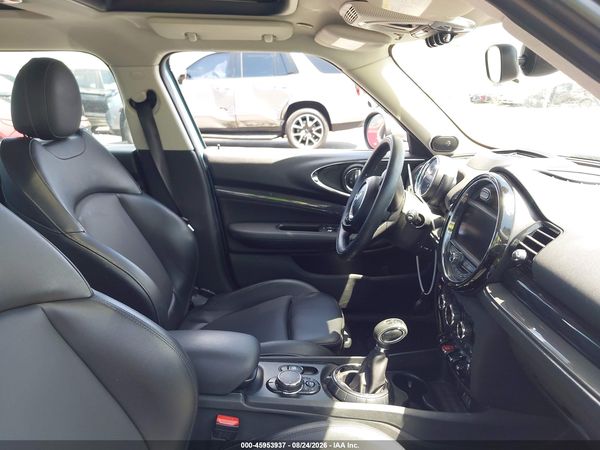 2017 MINI CLUBMAN COOPER S