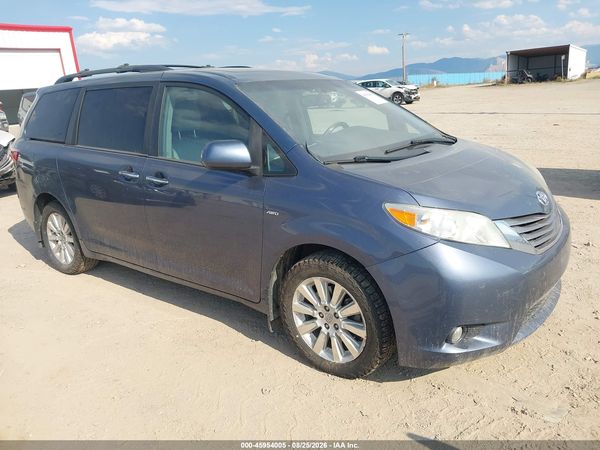 2016 TOYOTA SIENNA XLE PREMIUM 7 PASSENGER — I1