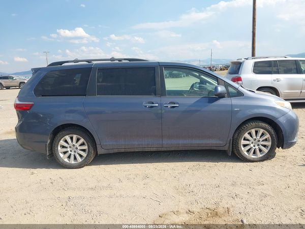 2016 TOYOTA SIENNA XLE PREMIUM 7 PASSENGER — I116