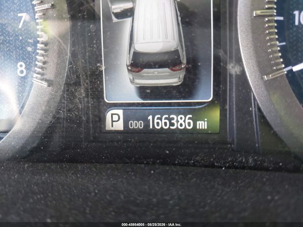 2016 TOYOTA SIENNA XLE PREMIUM 7 PASSENGER — I118