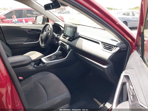 2019 TOYOTA RAV4 LE — I5
