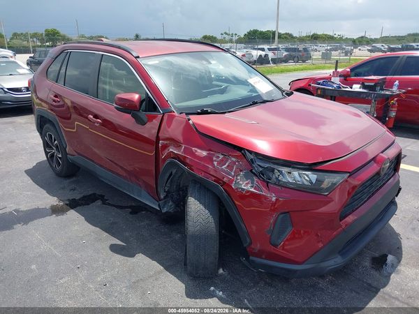 2019 TOYOTA RAV4 LE — I6