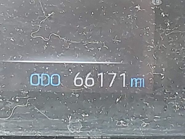 2019 TOYOTA RAV4 LE — I118