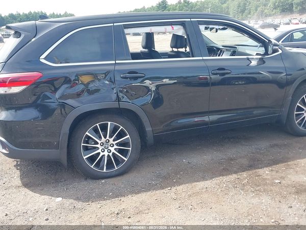 2018 TOYOTA HIGHLANDER SE — I6