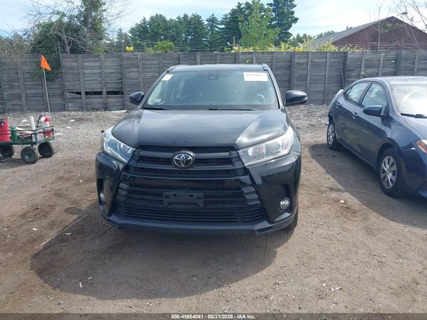 2018 TOYOTA HIGHLANDER SE — I115
