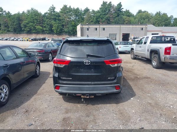 2018 TOYOTA HIGHLANDER SE — I119
