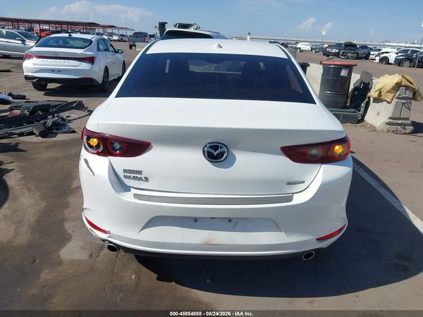 2022 MAZDA MAZDA3 PREMIUM