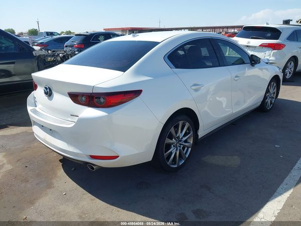 2022 MAZDA MAZDA3 PREMIUM