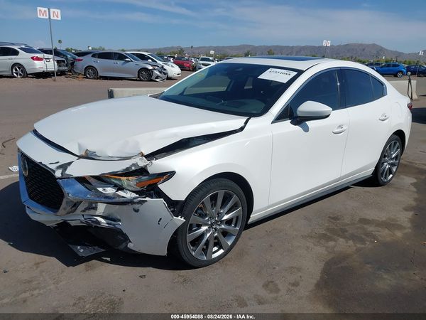2022 MAZDA MAZDA3 PREMIUM