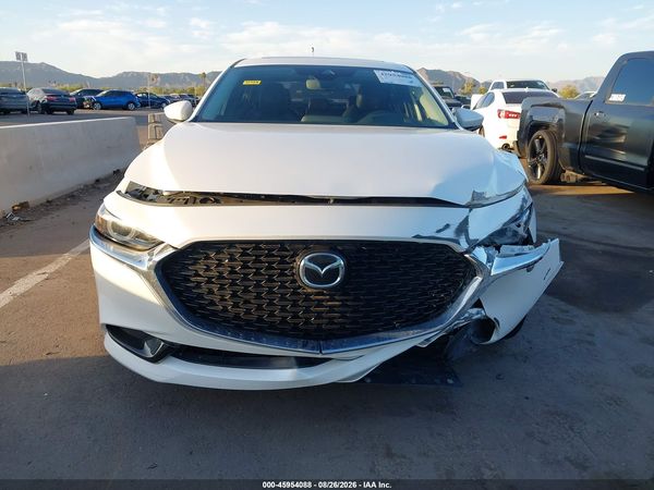 2022 MAZDA MAZDA3 PREMIUM