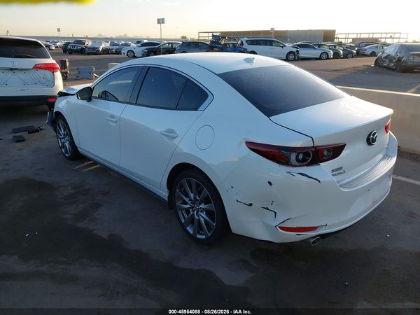 2022 MAZDA MAZDA3 PREMIUM