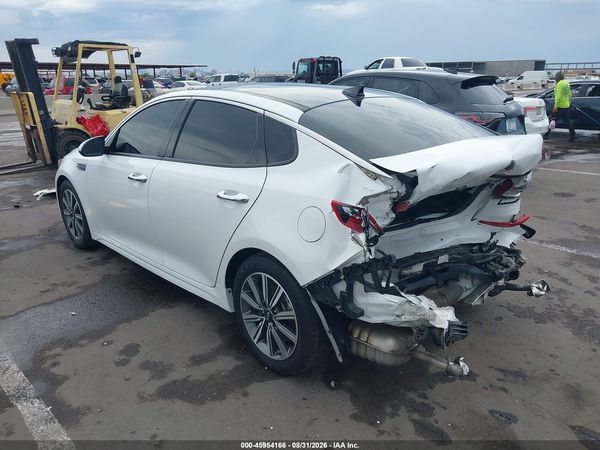 2020 KIA OPTIMA EX PREMIUM — I3