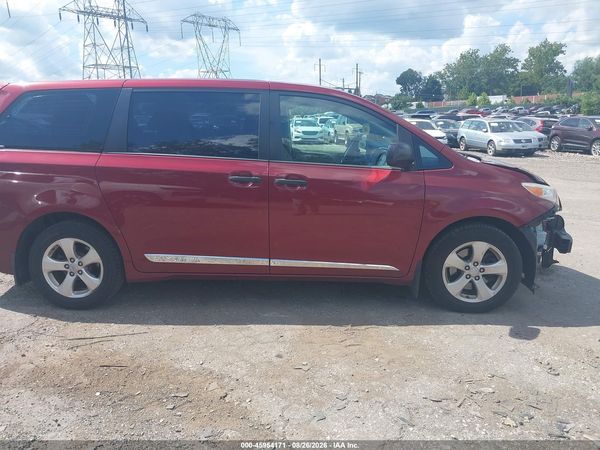 2015 TOYOTA SIENNA L 7 PASSENGER