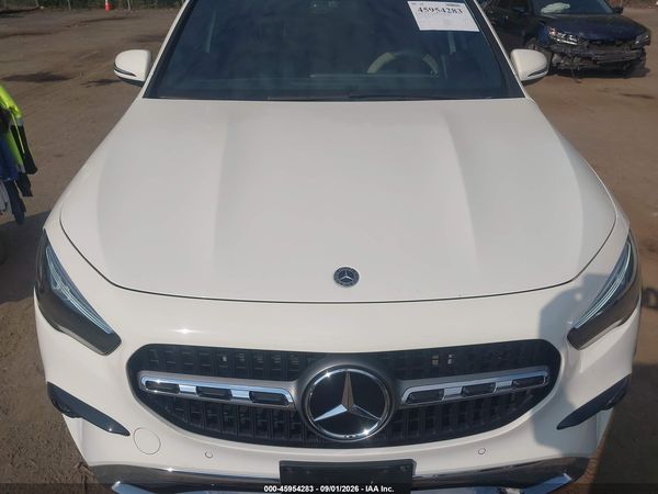 2025 MERCEDES-BENZ GLA 250 4MATIC — I6