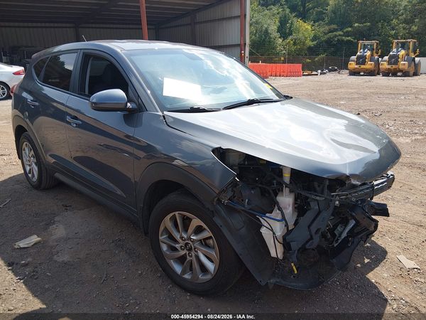 2018 HYUNDAI TUCSON SE