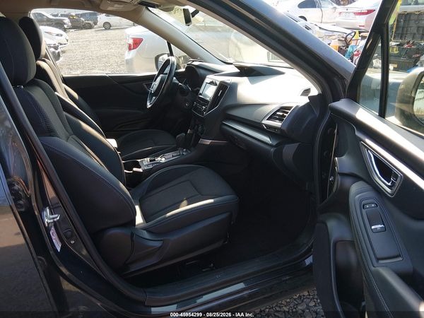 2019 SUBARU FORESTER PREMIUM — I152
