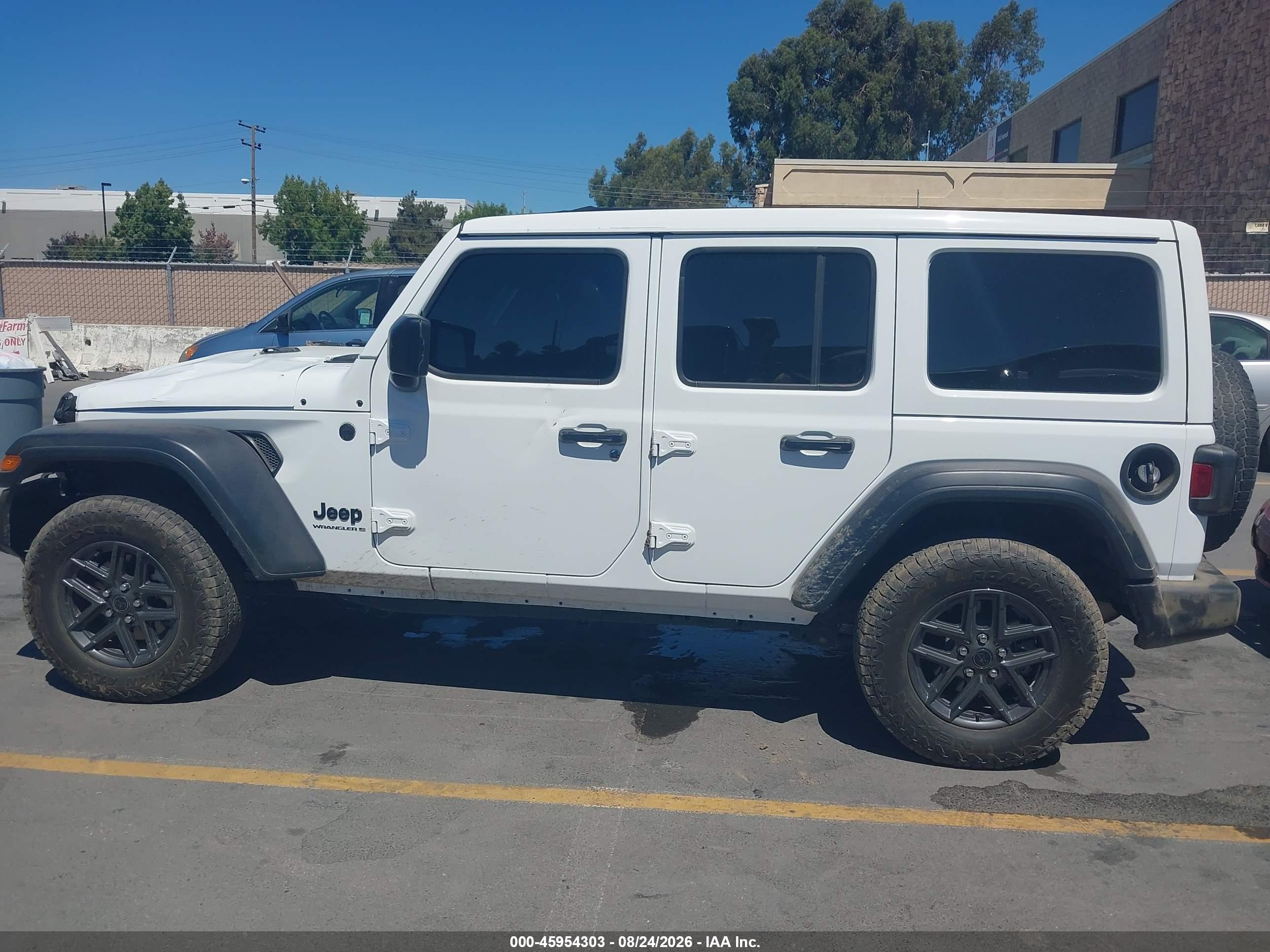 2025 JEEP WRANGLER 4-DOOR SUMMIT 4X4