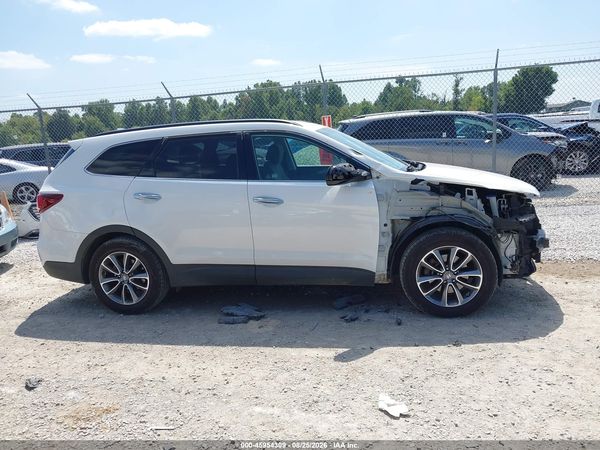 2017 HYUNDAI SANTA FE SE