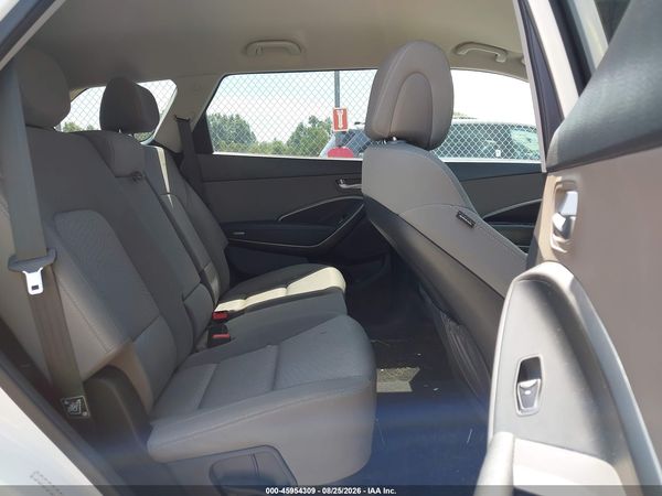2017 HYUNDAI SANTA FE SE