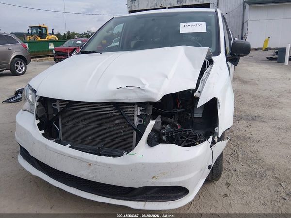 2018 DODGE GRAND CARAVAN SE