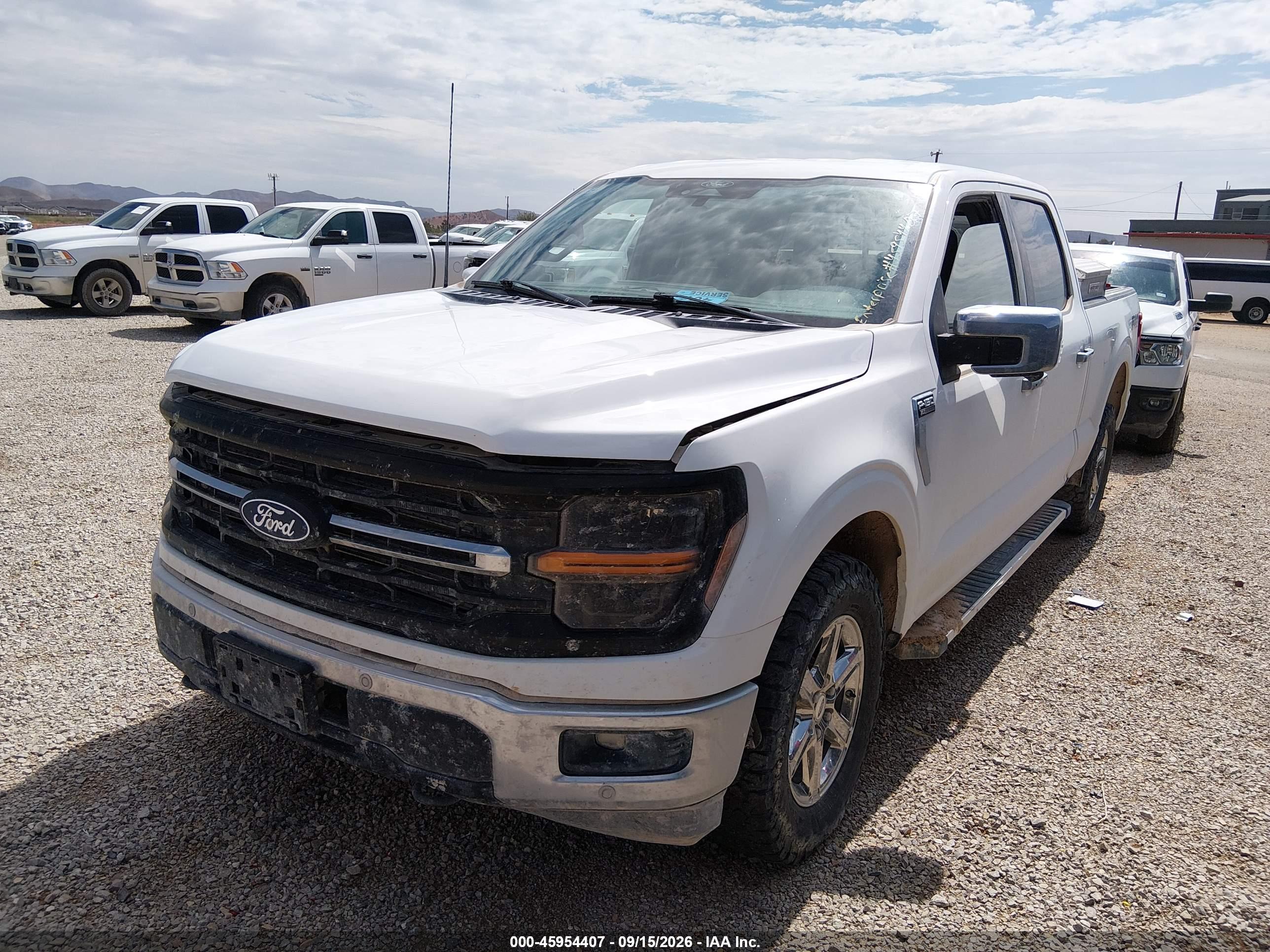 2025 FORD F-150 XLT — I2
