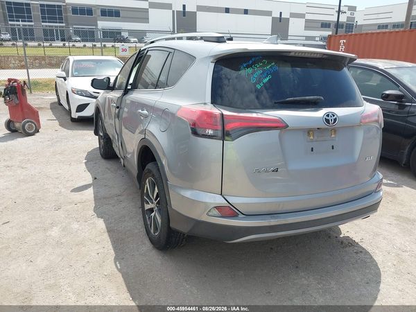 2018 TOYOTA RAV4 XLE — I3