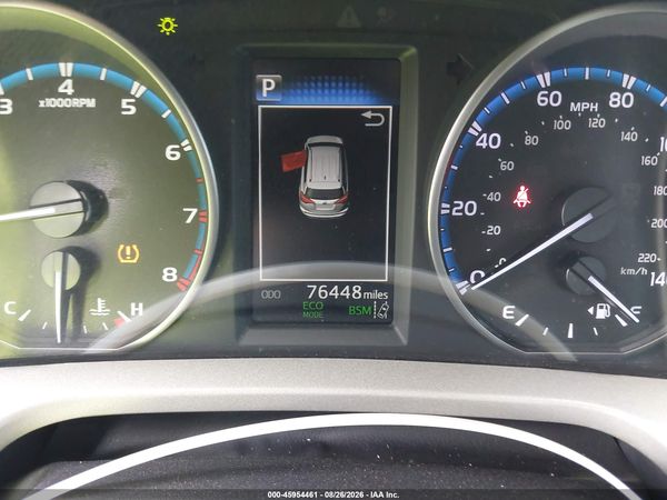 2018 TOYOTA RAV4 XLE — I7