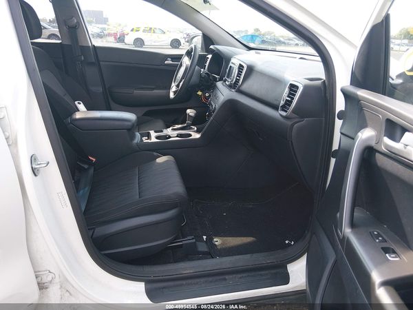 2017 KIA SPORTAGE LX — I5