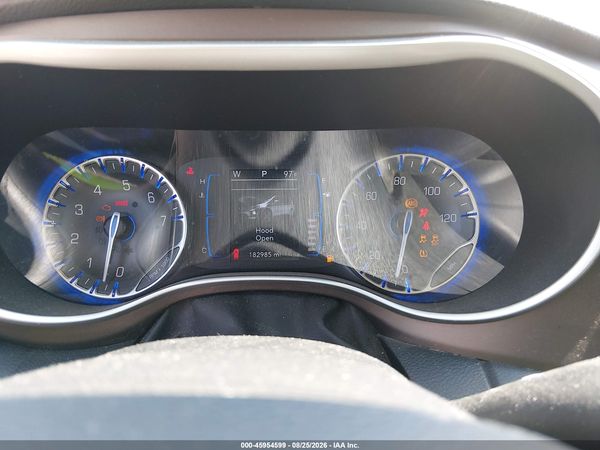 2017 CHRYSLER PACIFICA TOURING-L — I7
