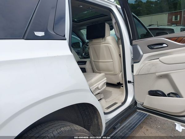 2023 CADILLAC ESCALADE 4WD SPORT PLATINUM — I8