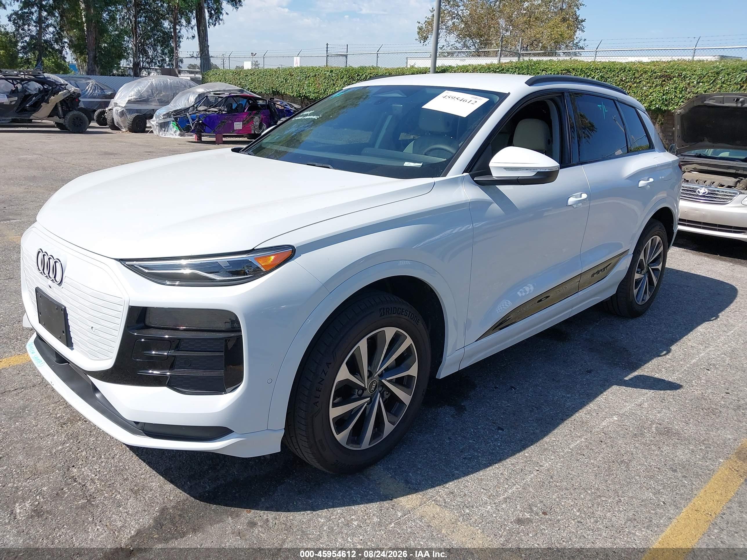 2025 AUDI Q6 E-TRON PREMIUM QUATTRO — I2