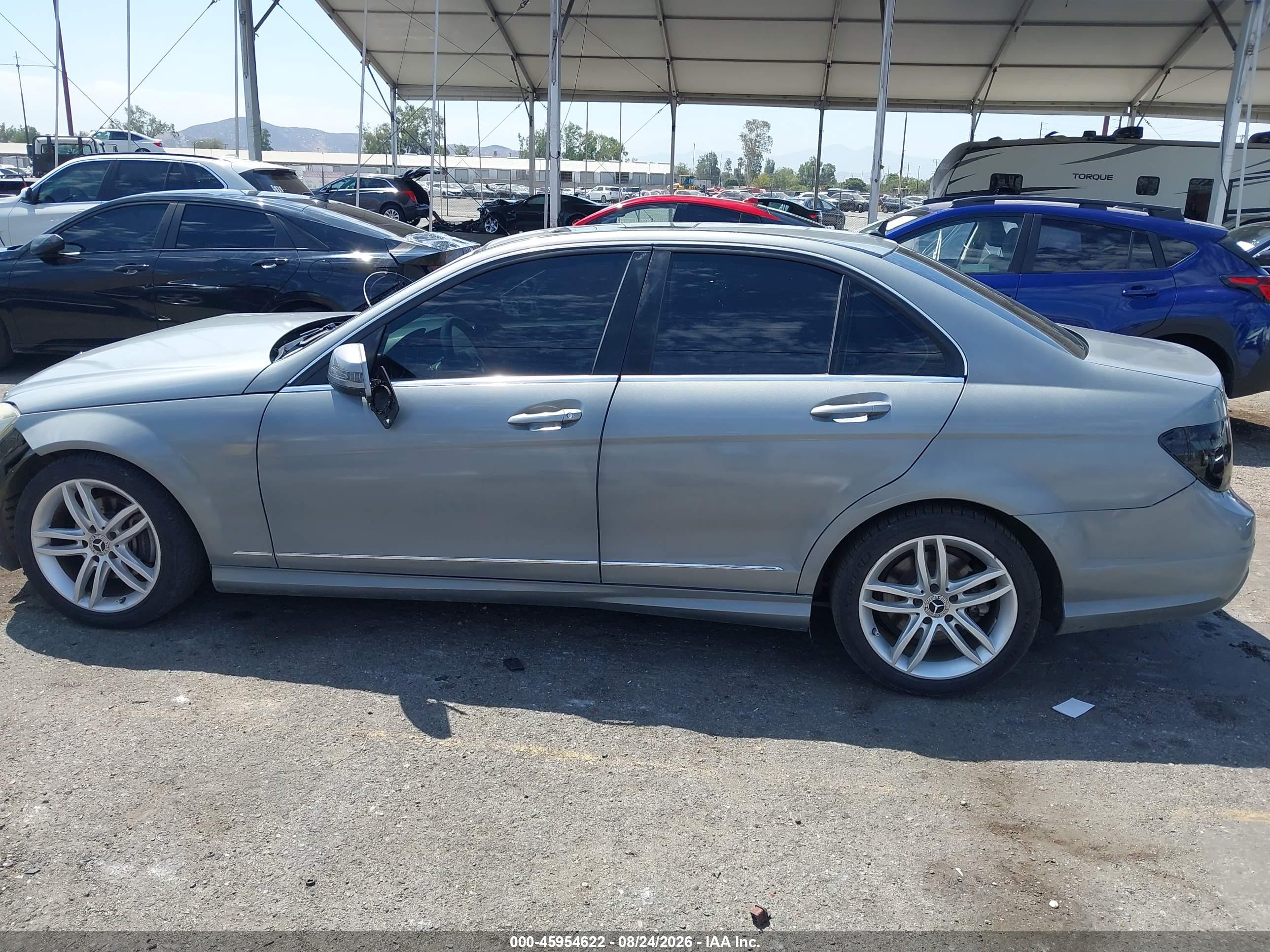 2014 MERCEDES-BENZ C 250 SPORT
