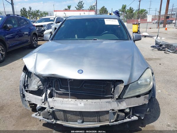 2014 MERCEDES-BENZ C 250 SPORT