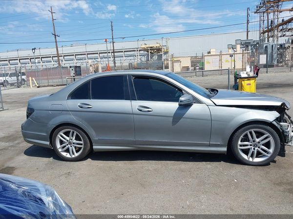 2014 MERCEDES-BENZ C 250 SPORT