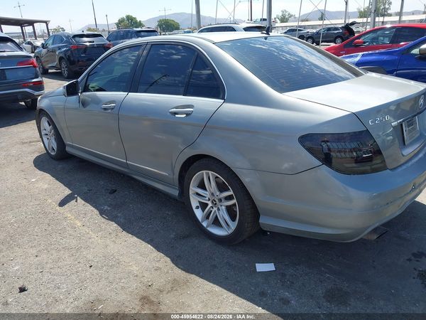 2014 MERCEDES-BENZ C 250 SPORT