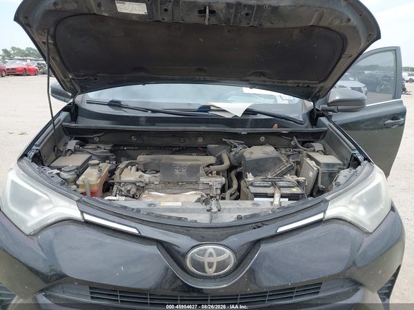 2018 TOYOTA RAV4 LE — I10