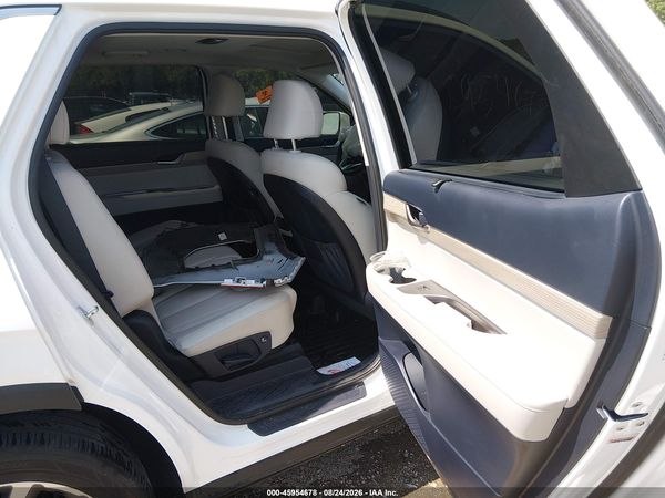 2022 HYUNDAI PALISADE SEL — I8