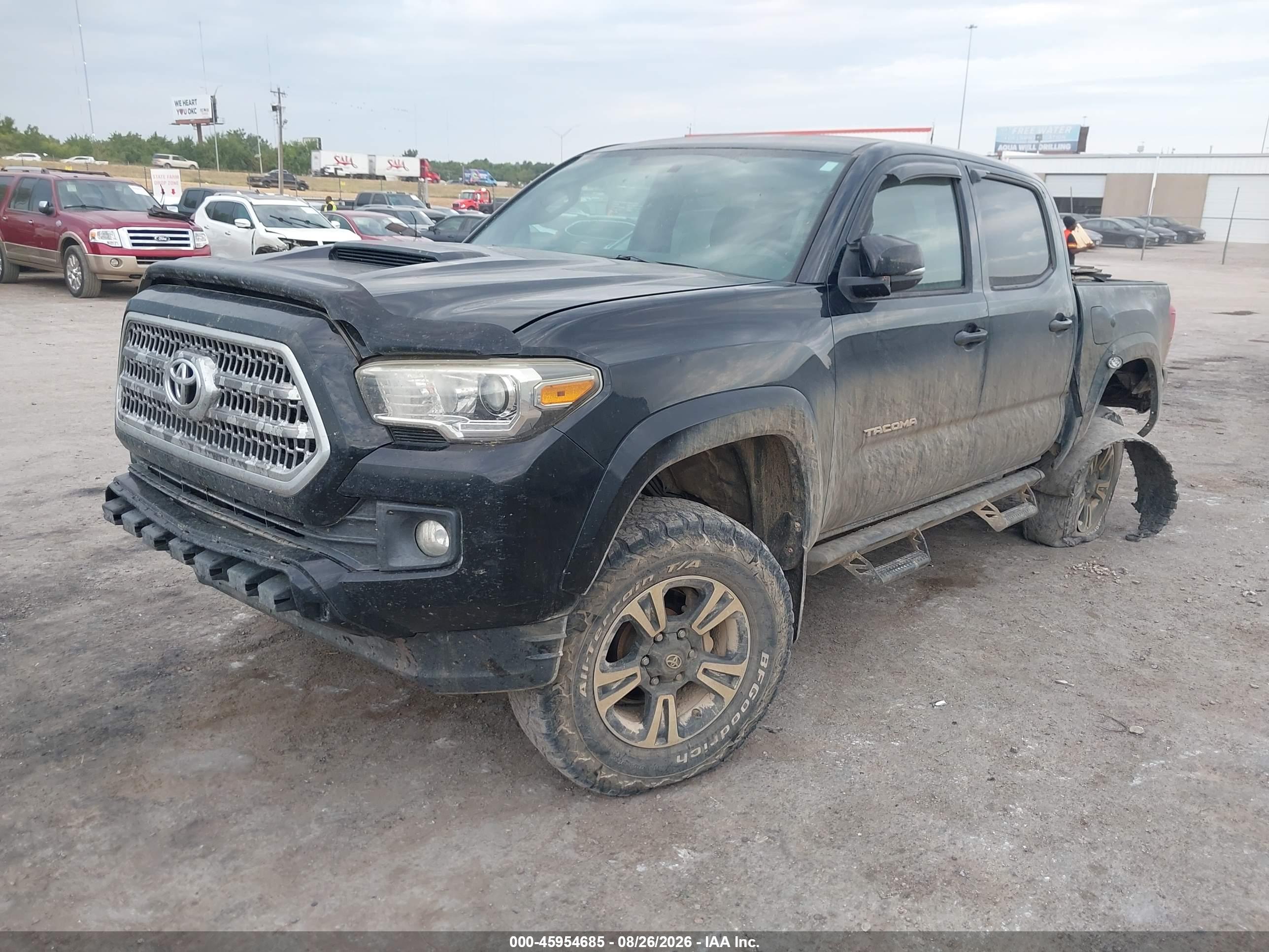 2016 TOYOTA TACOMA TRD SPORT — I2