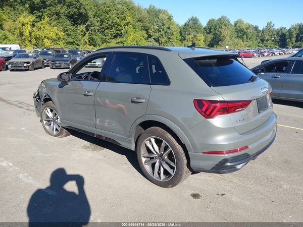 2022 AUDI Q3