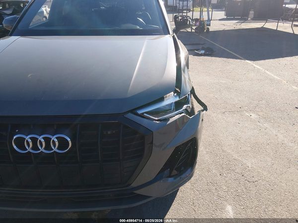 2022 AUDI Q3