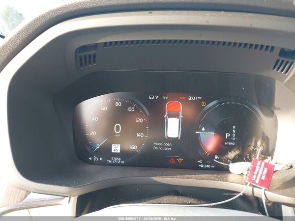 2021 VOLVO XC60 RECHARGE PLUG-IN HYBRID — I7
