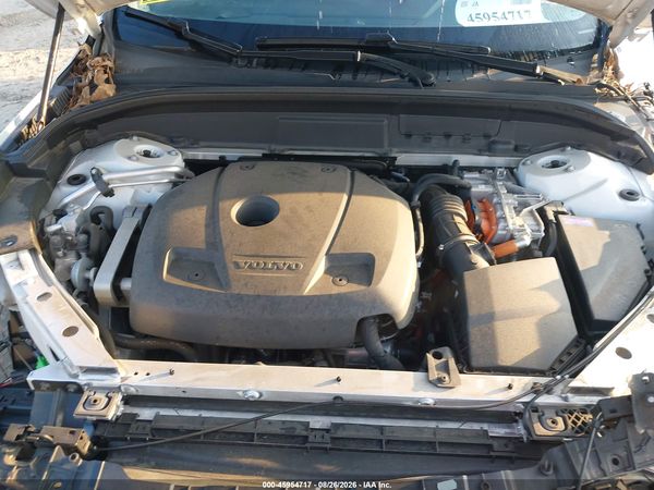 2021 VOLVO XC60 RECHARGE PLUG-IN HYBRID — I10