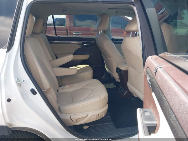 2020 TOYOTA HIGHLANDER LIMITED